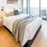 In For 6 Person Ostende