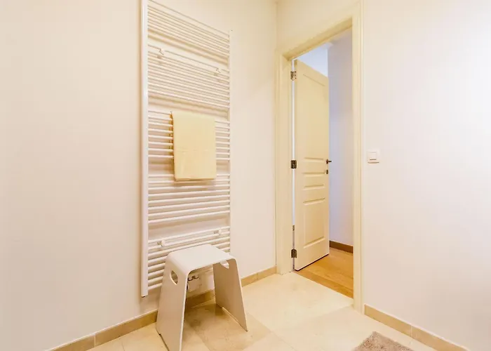 In For 6 Person Apartment