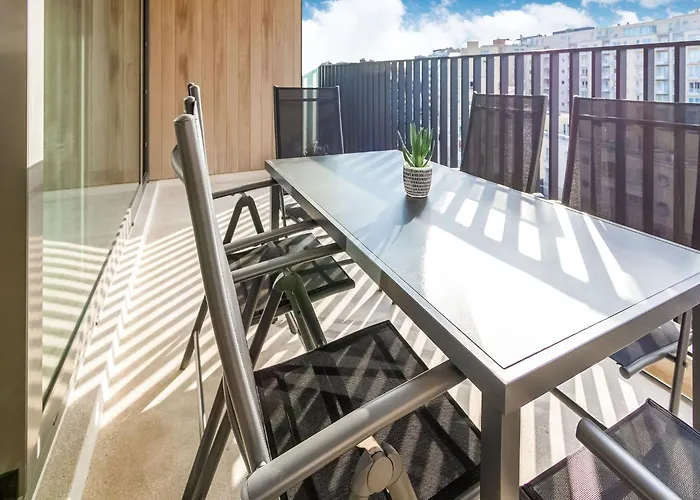 Apartment In For 6 Person *